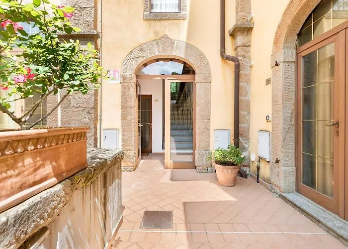 Apartment 32 Peaceful Hideaway On Monte Amiata Pool, Wi-fi, Parking Castel del Piano (Tuscany)